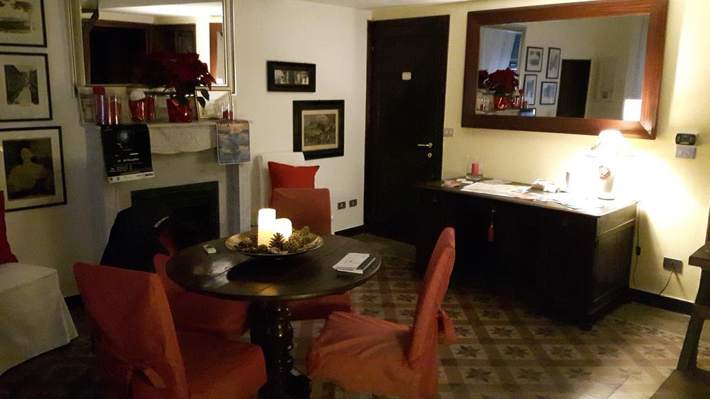 Torre Cepollini Hotel Albenga Kültér fotó